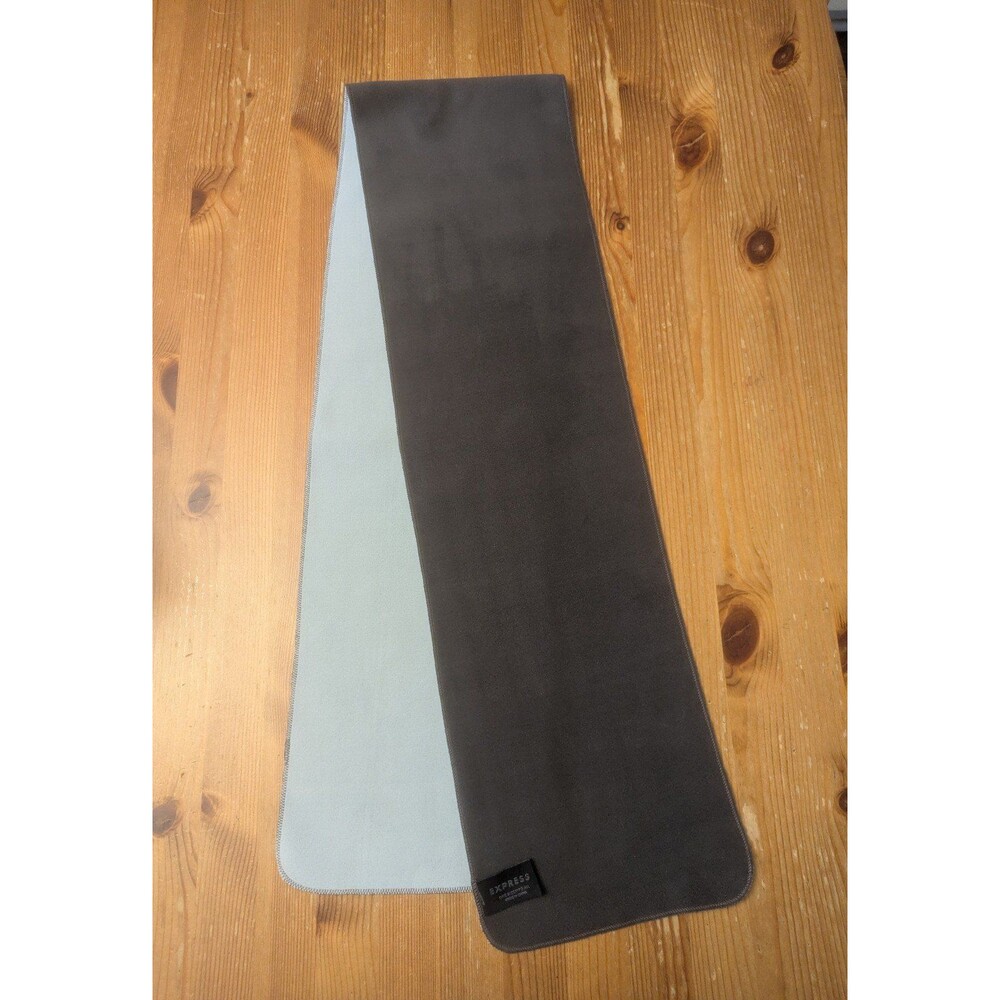 Express Scarf - Picture 3 of 5